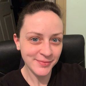 Meet your Posher, Vicky